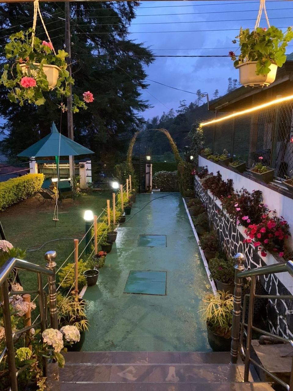 New Royal Mount Hotel Nuwara Eliya Extérieur photo